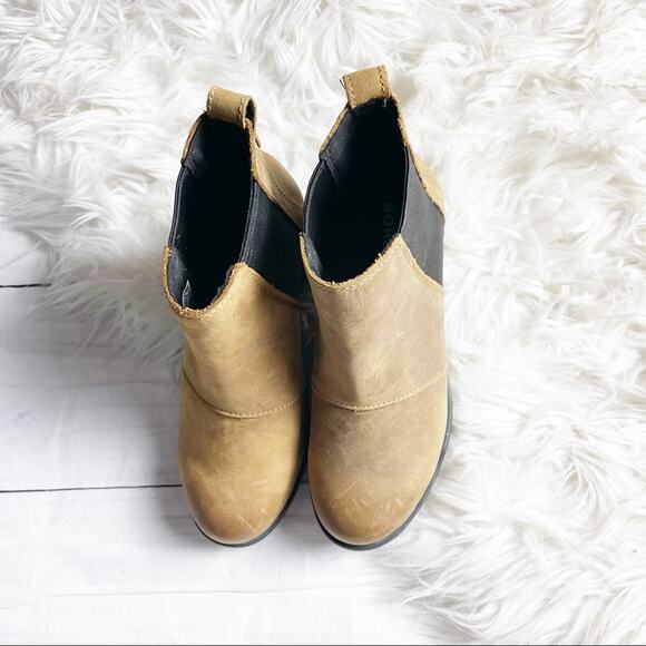 Sorel Joan of Arctic Women's Leather Chelsea Pull On Boot in Brown‎ Size 6 - Picture 8 of 8